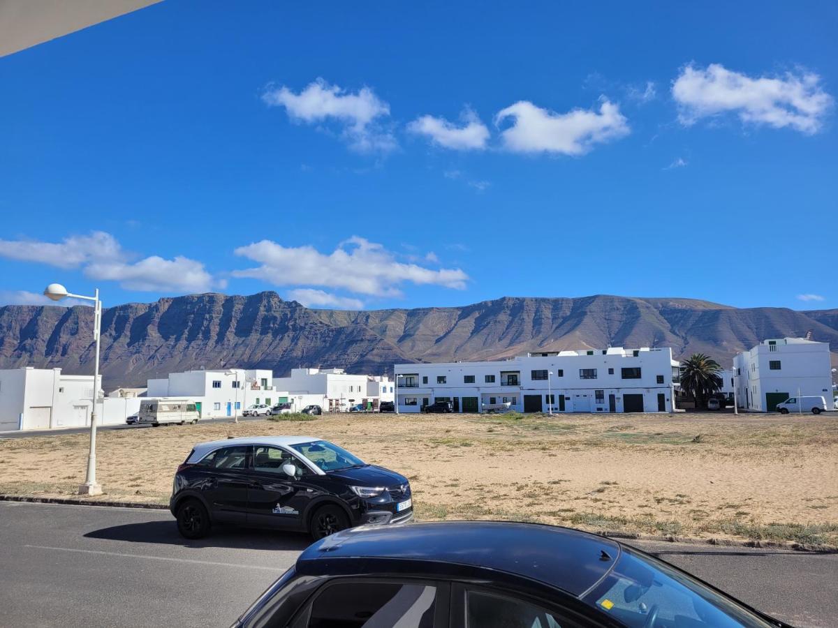 Islote Apartment Famara Bagian luar foto